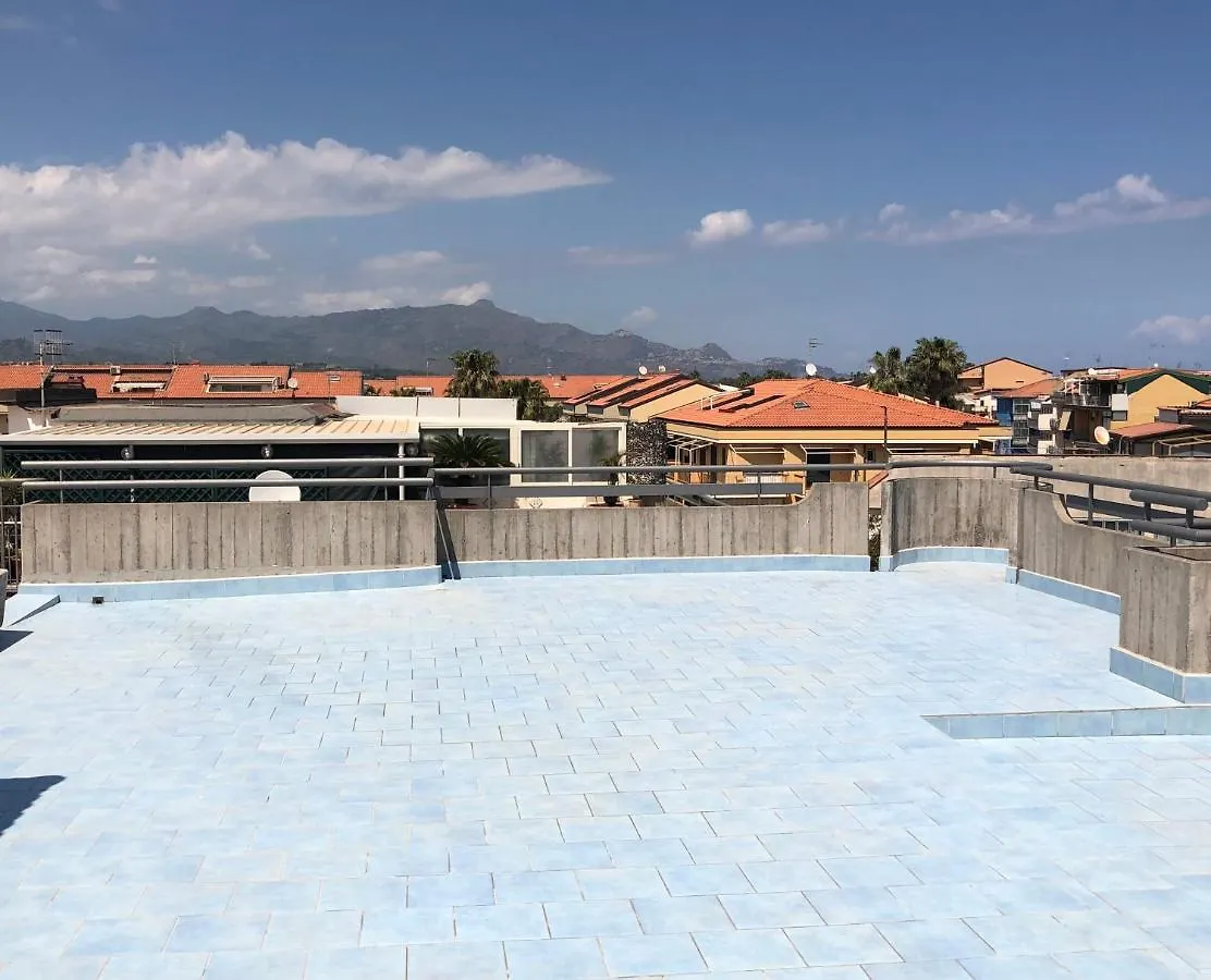 Apartmán Appartamento Casasolemare Fondachello